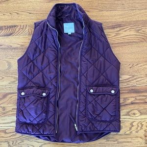 Thread & Supply size small vest